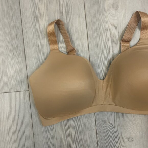 Ambrielle LIGHTLY LINED WIREFREE Size 38DDD Nude Beige Adjustable - Picture 2 of 7
